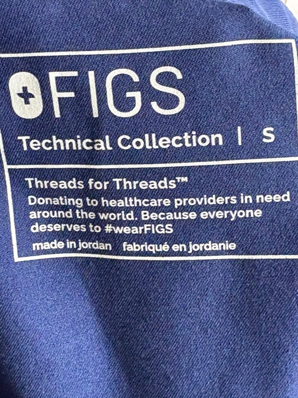 FIGS Sapphire Scrub Set - Limited Edition Color - Picture 3 of 7